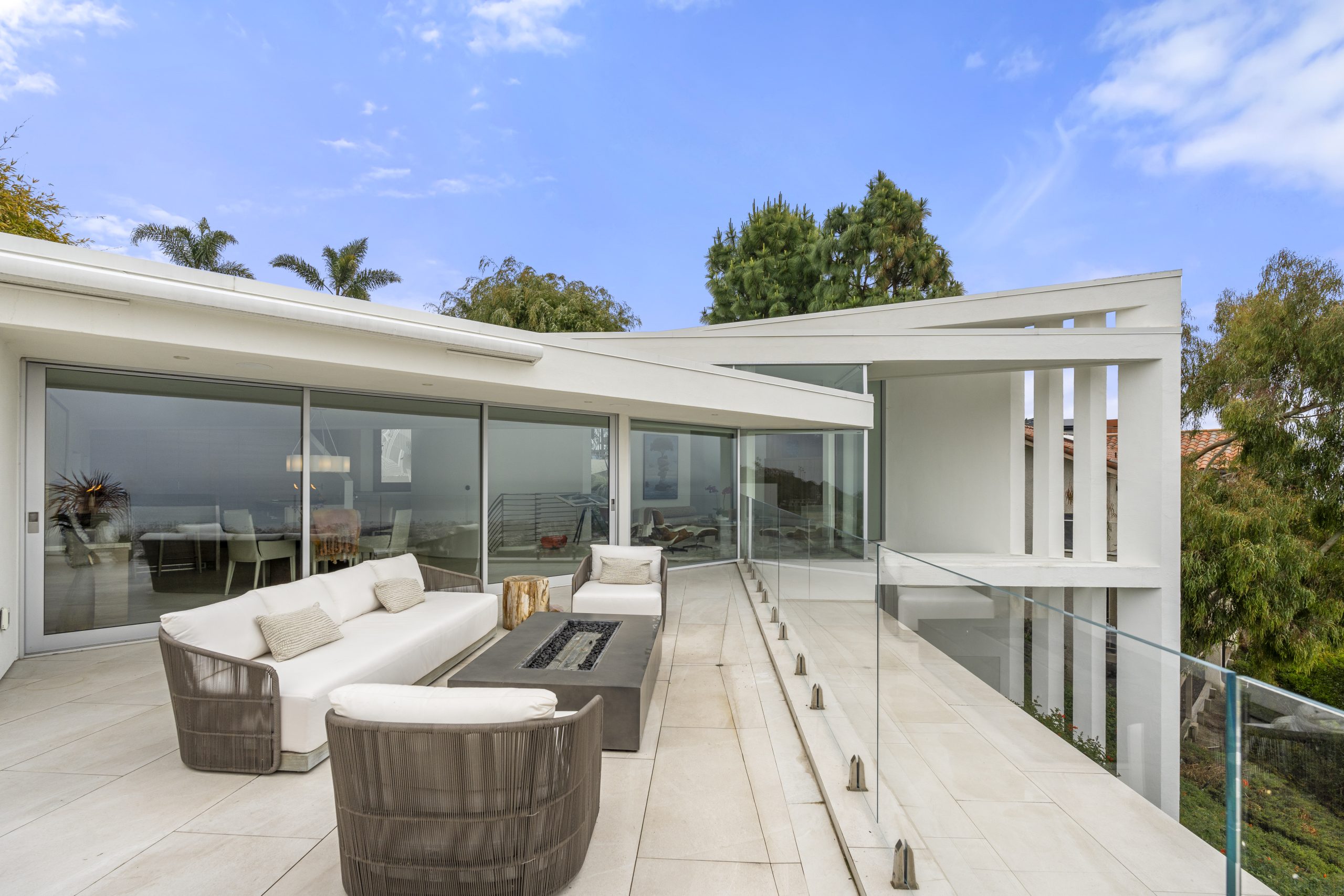 Ave Salvador, San Clemente, Contemporary Modern