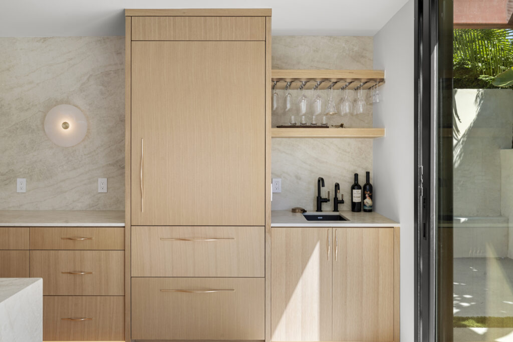 Modern Wet Bar Installation